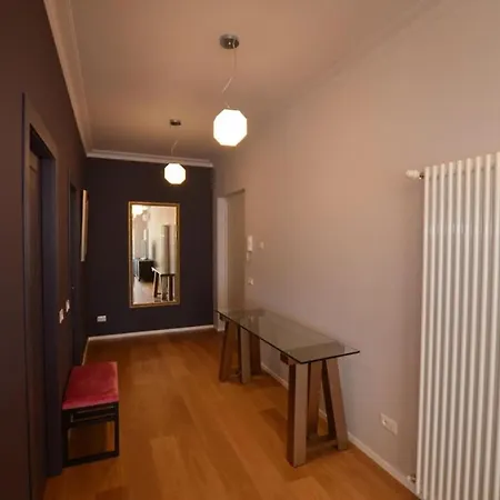Di Fronte La Chiesa Russa Appartement *